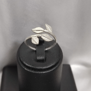 Anillo en plata 950 Hojas