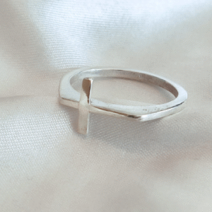 Anillo cruz  en plata 950